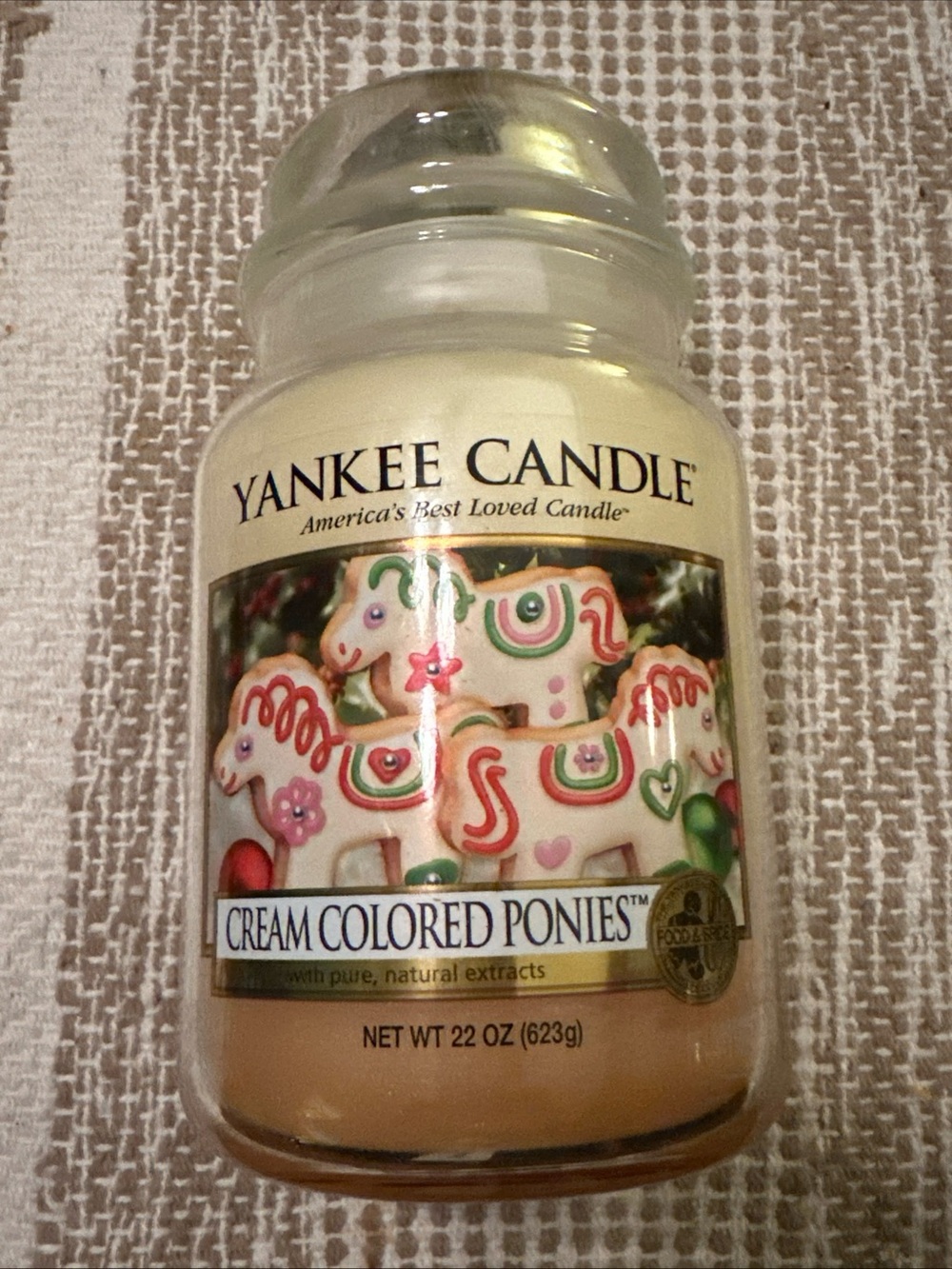 Yankee Candle Cream Colored Ponies Jar Candle - Peach Cream